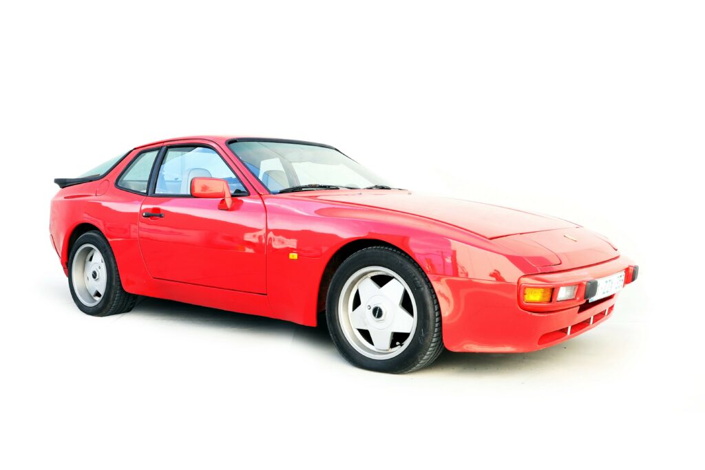 Porsche 944 002