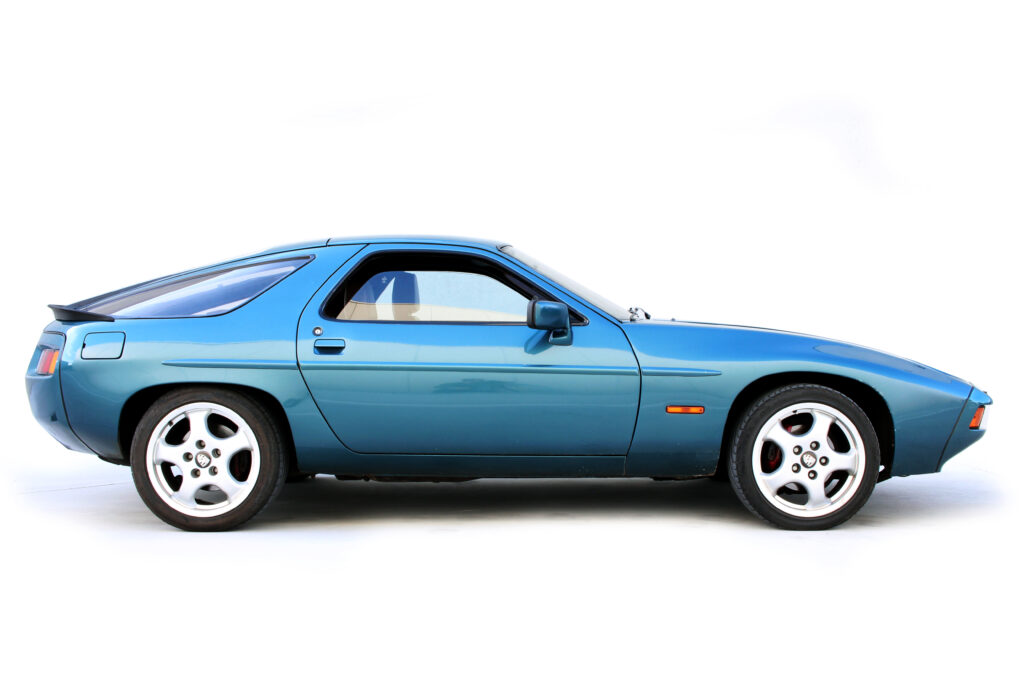 Porsche 928 002